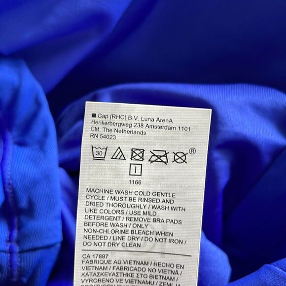 SOLD NOT AVAILABLE ATHLETA Malibu Bikini Top A-C, Cerulean, Size Medium - Picture 12 of 12